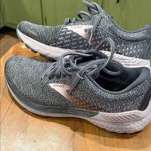 Brooks Adrenaline 21 Women's Athletic Shoes